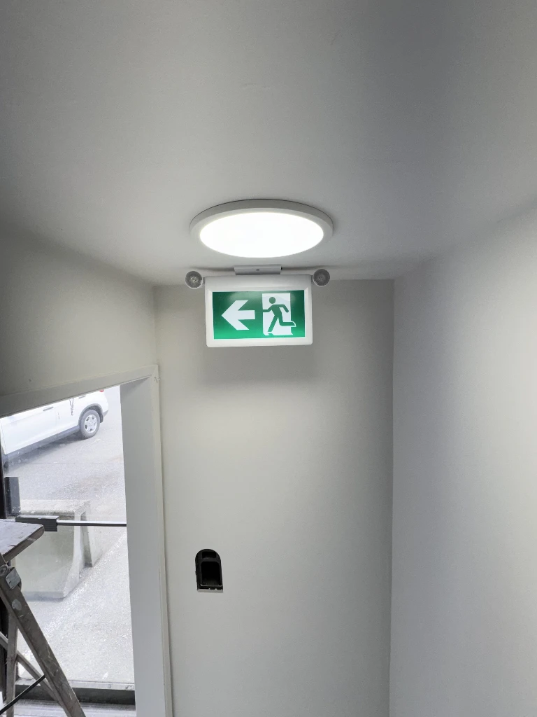 Emergency lighting